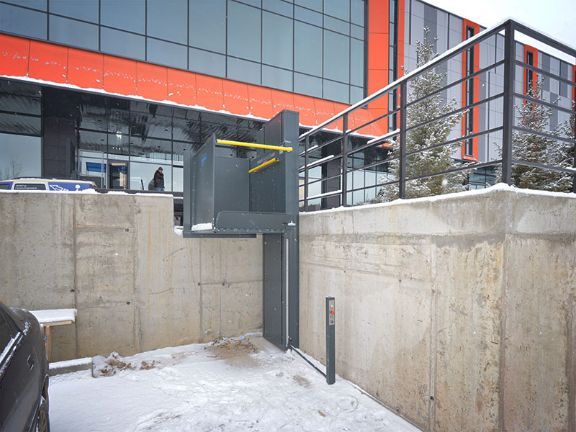 HOTEL "FRESH WIND", D. KUROVO